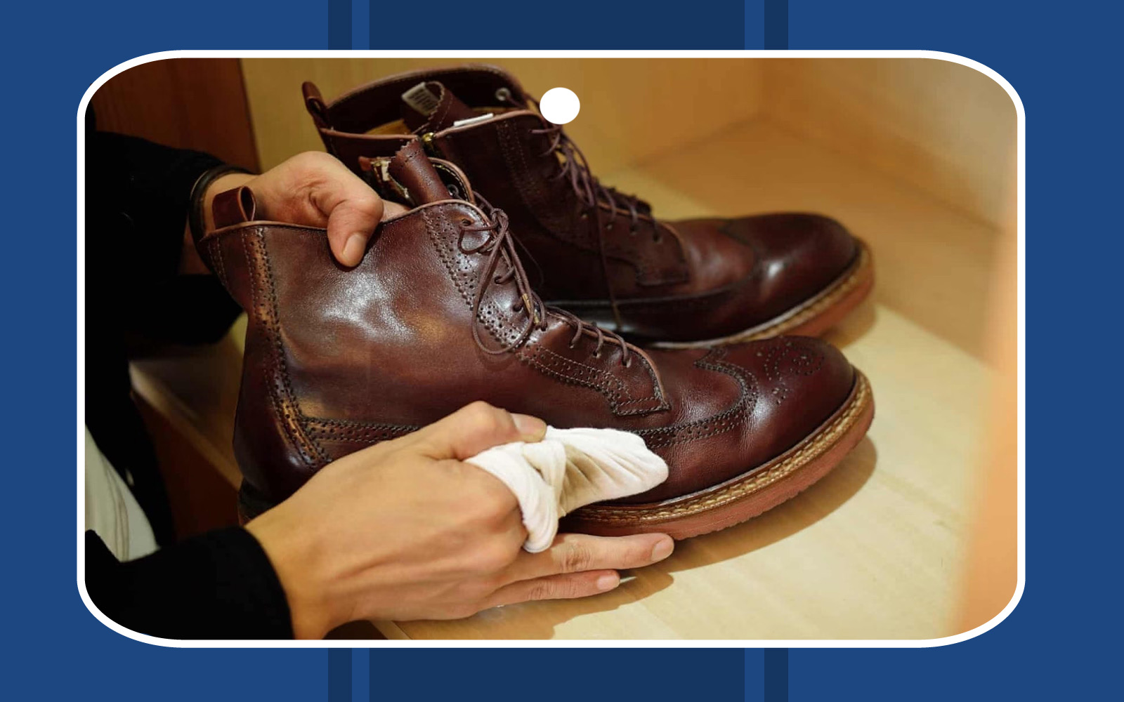 چگونه خشکی کفش و پوتین را برطرف کنیم؟ (مانع از ترک کفش بشیم)