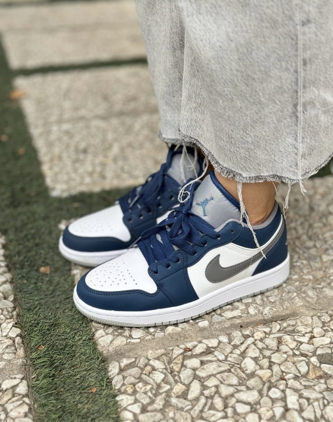 نایکی ایر جردن 1 بدون ساق ترو بلو || Nike Air Jordan 1 Low True Blue (کد ۴۵۹)