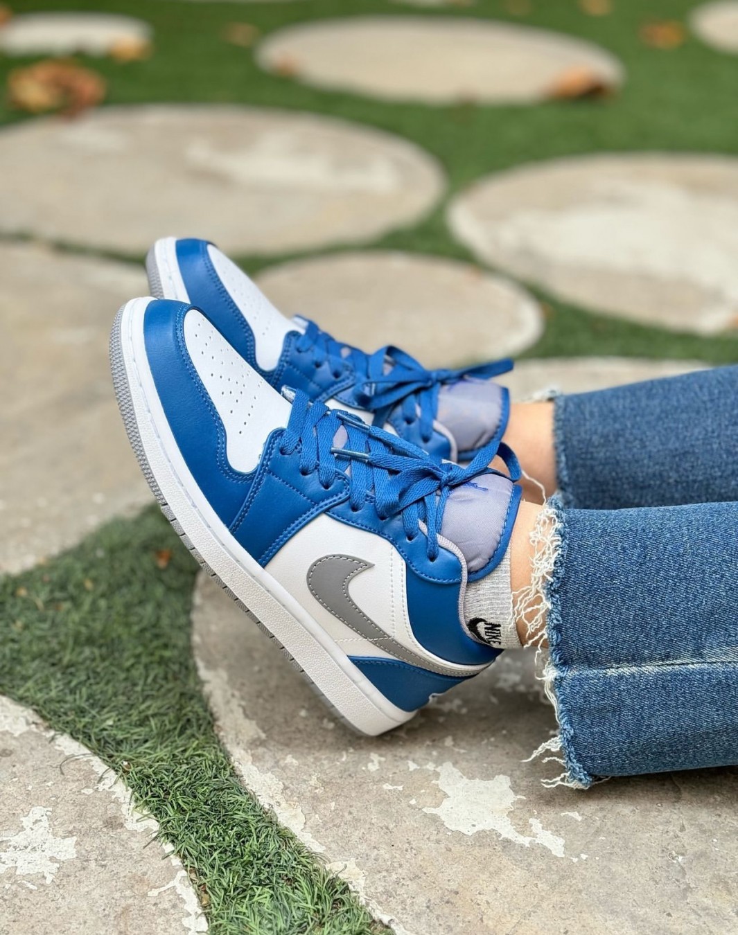 نایکی ایر جردن 1 بدون ساق ترو بلو جی اس || Nike Air Jordan 1 Low True Blue GS (کد ۴۷۸)