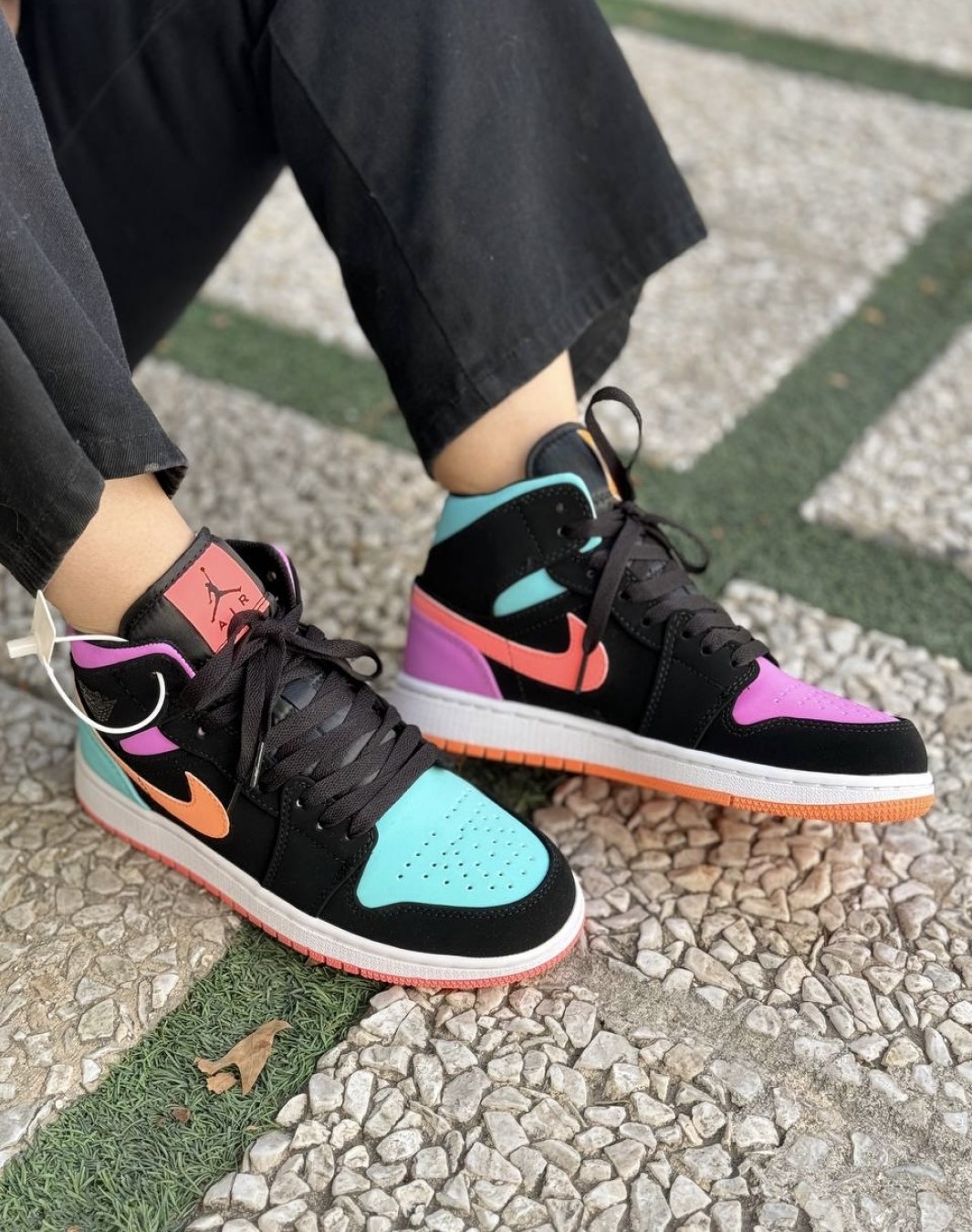 نایکی ایر جردن 1 ساقدار کندی || Nike Air Jordan 1 mid GS Candy (کد 163)