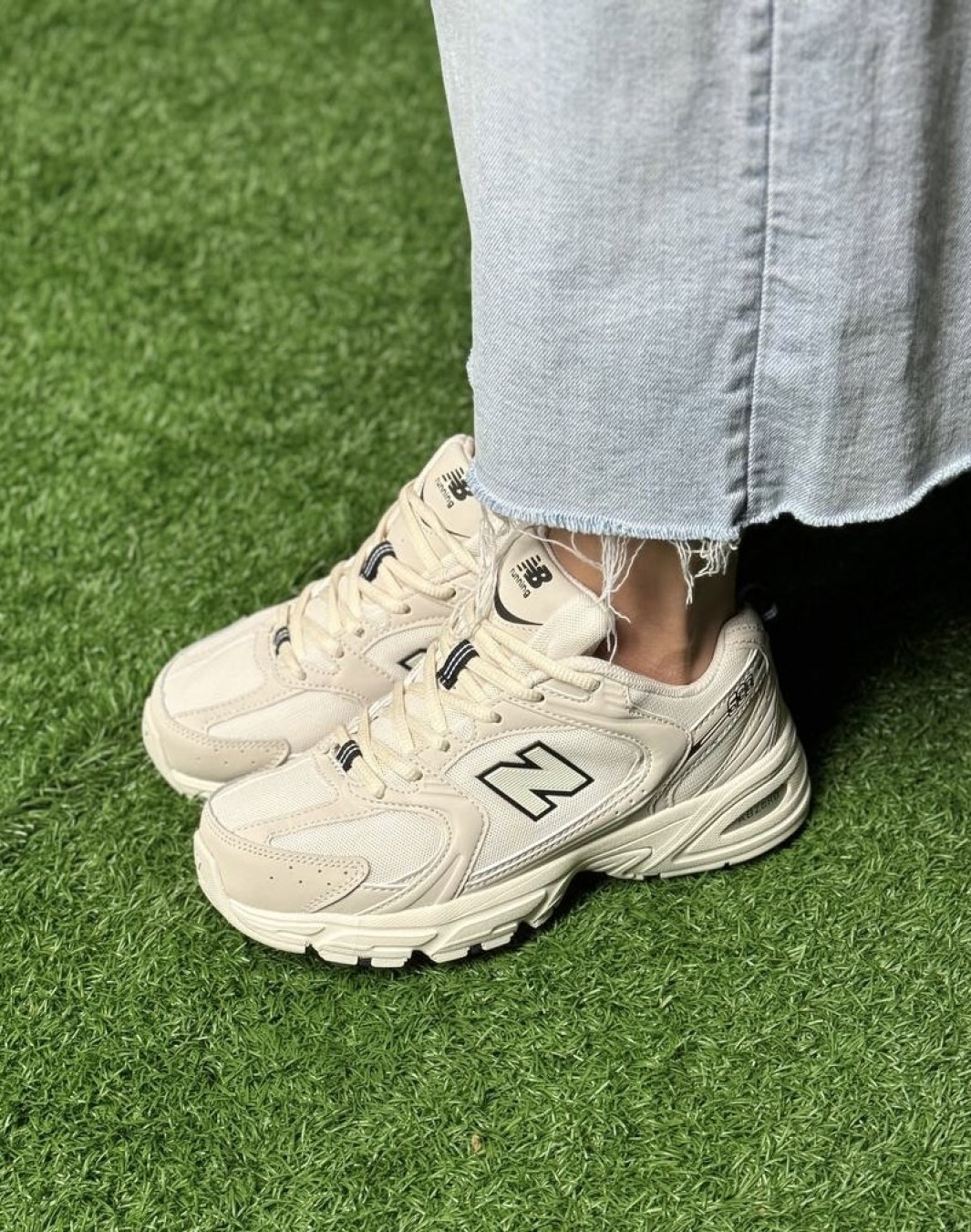 نیوبالانس ۵۳۰ کرم || New Balance 530 Ivory Cream (کد ۲۹۰)