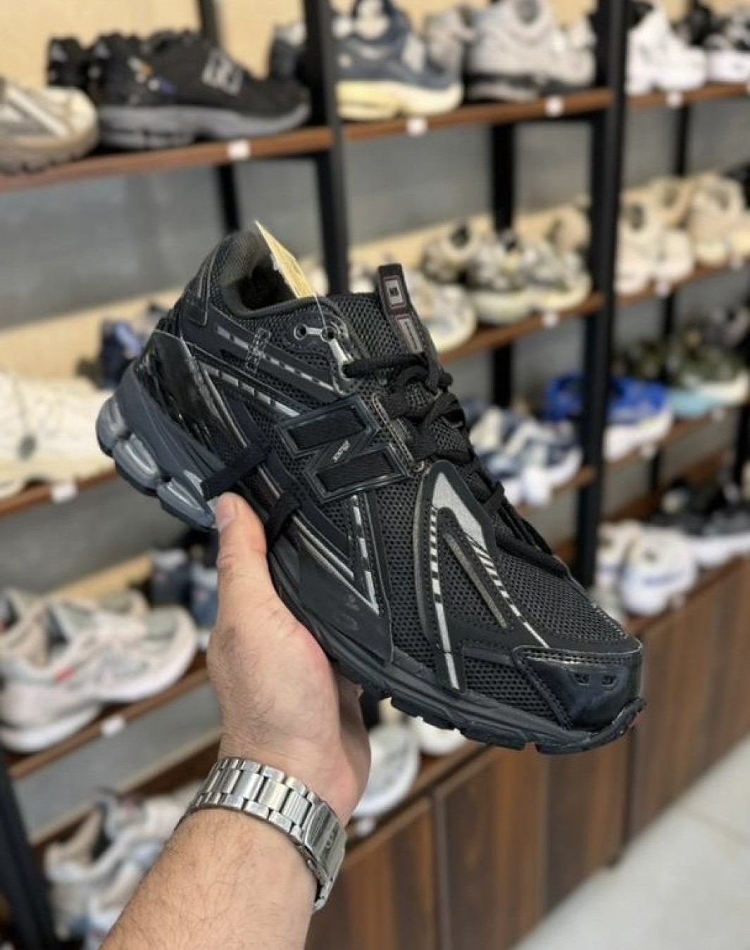 نیوبالانس ۱۹۰۶ مشکی || New Balance 1906 Triple Black (کد ۶۵۸)