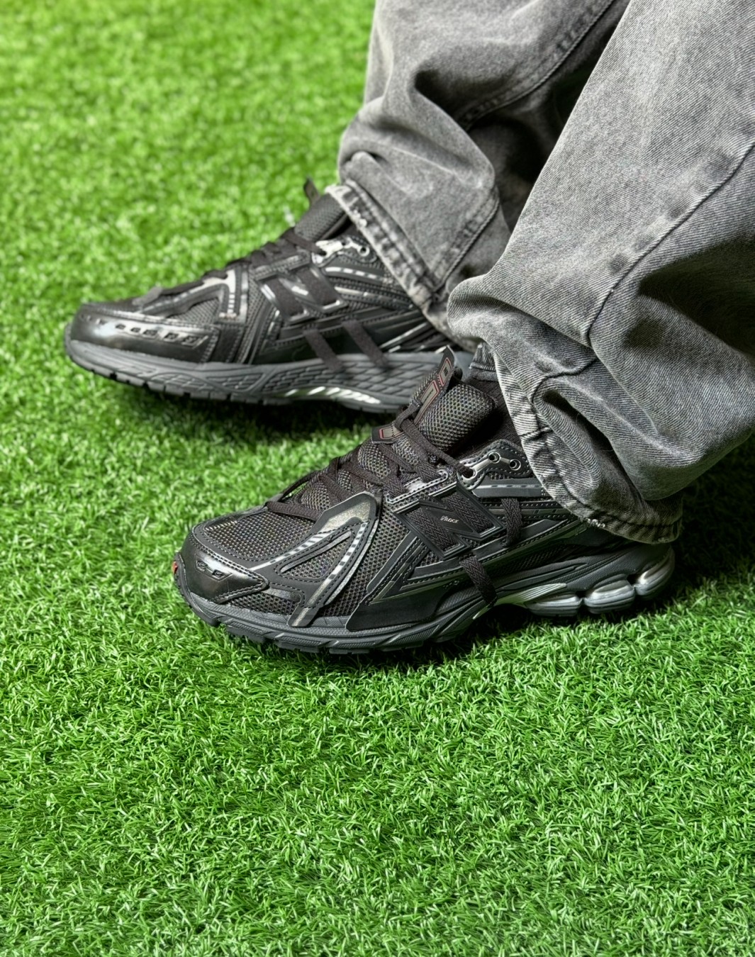 نیوبالانس ۱۹۰۶ مشکی || New Balance 1906 A Triple Black (کد ۶۵۸)