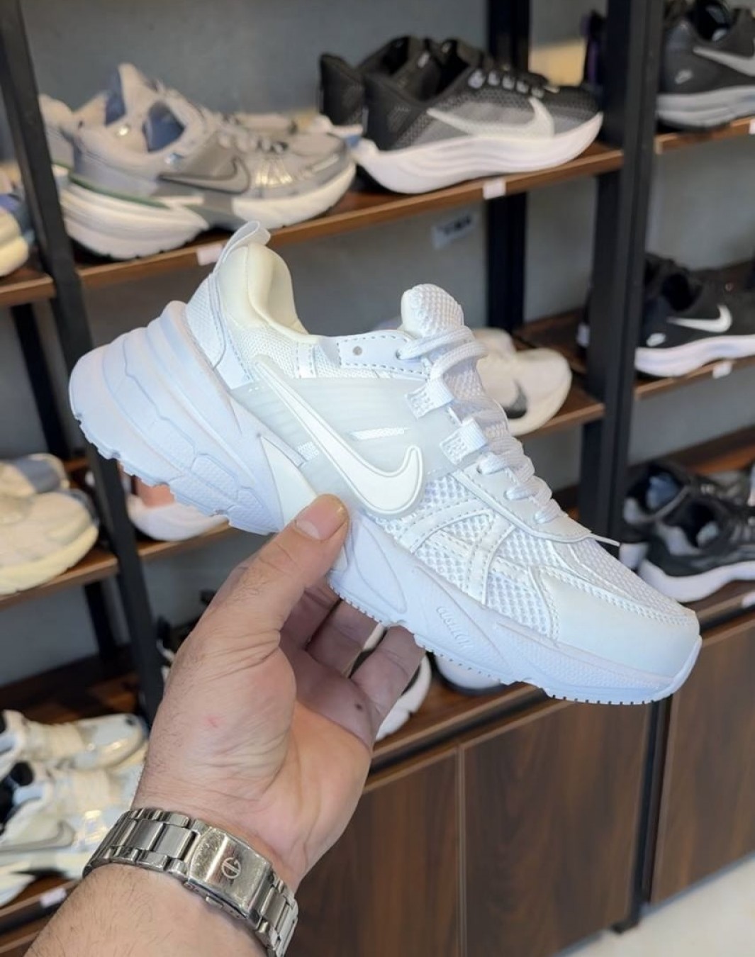 نایکی وی ۲ کی ران سفید || Nike V2K Run Triple White (کد ۷۱۳)