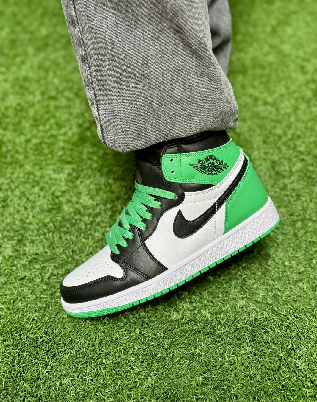 نایکی ایر جردن ۱ ساقدار لاکی گرین