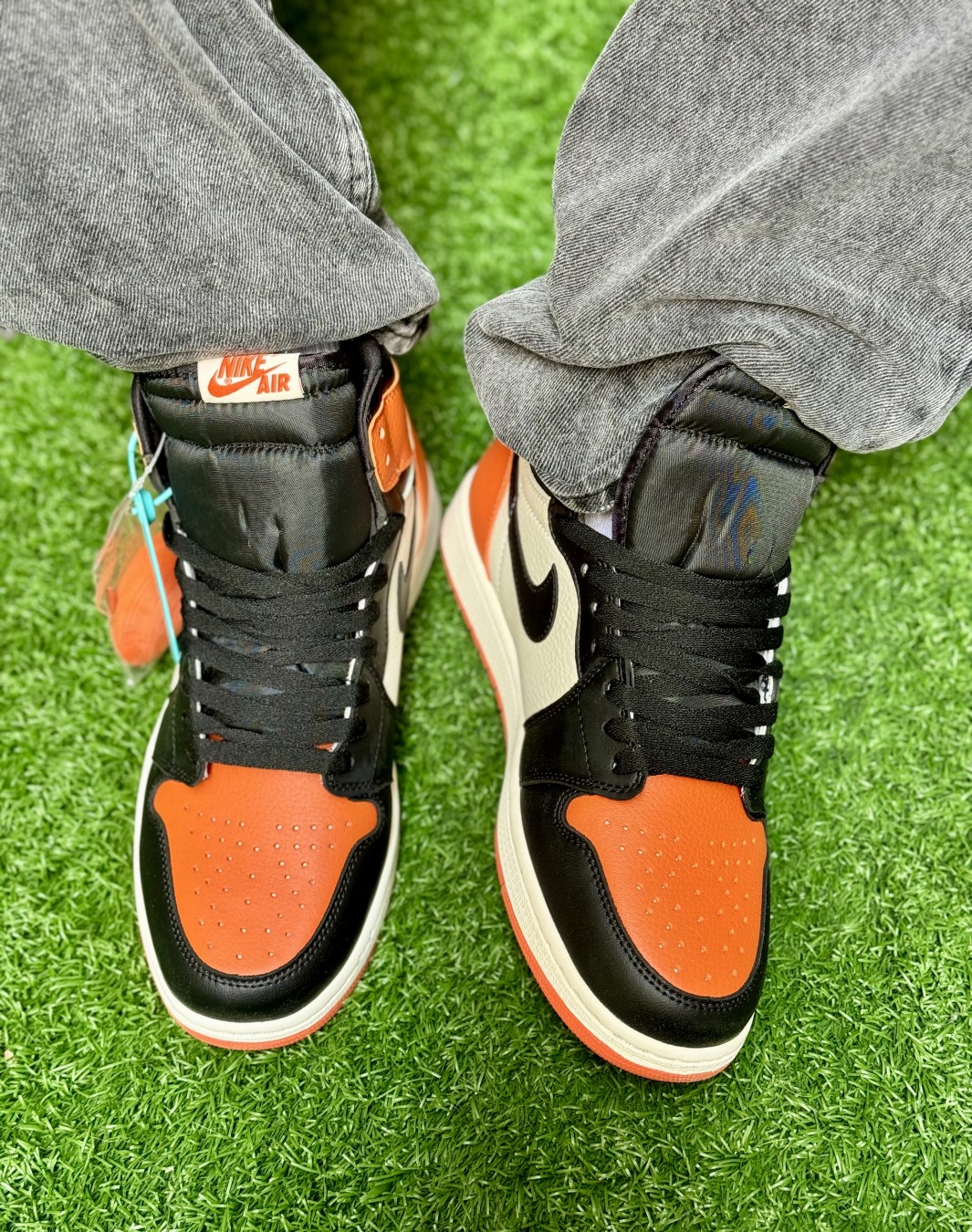 نایکی ایر جردن ۱ ساقدار مشکی نارنجی