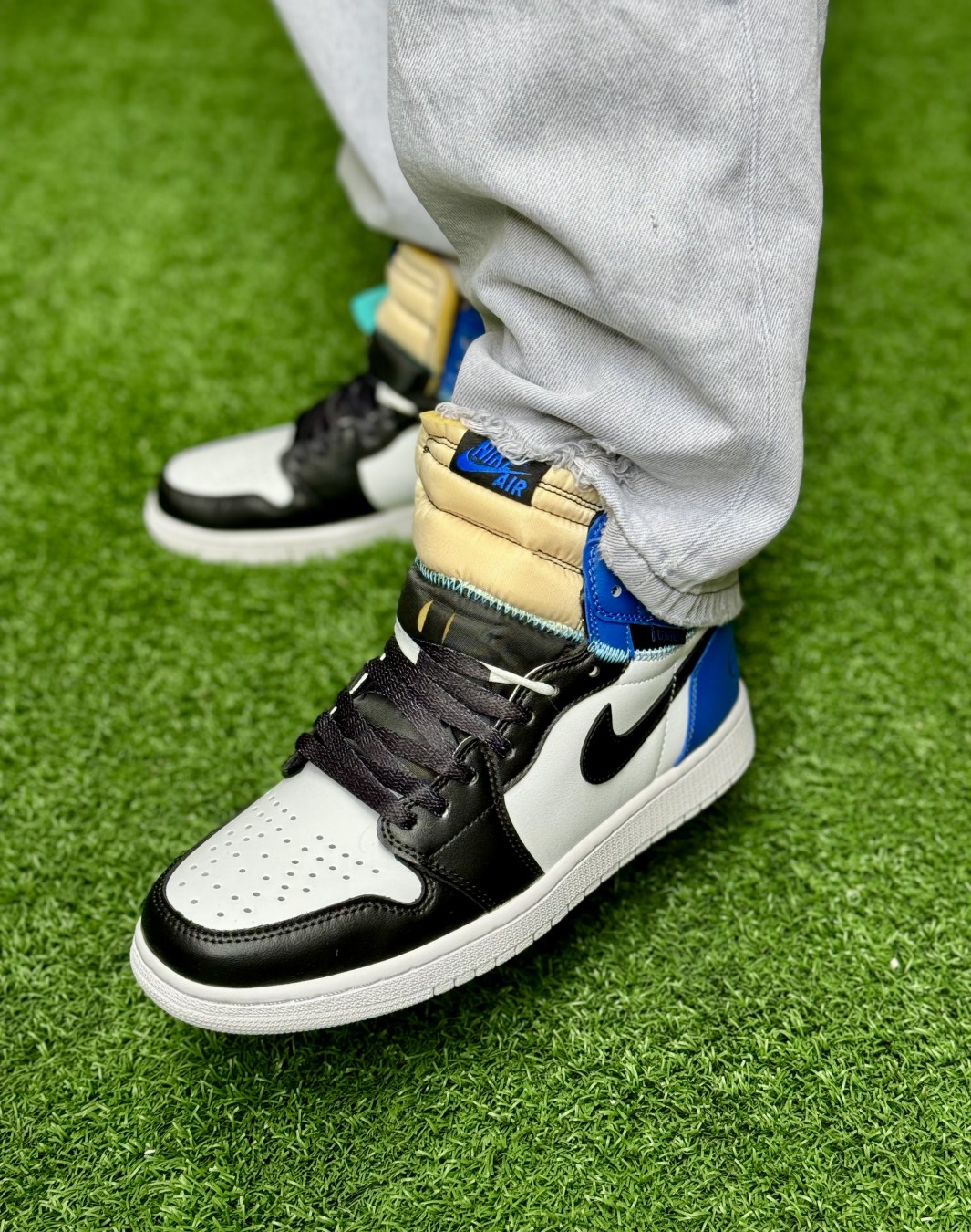 نایکی ایر جردن ۱ ساقدار فرگمنت سفید آبی