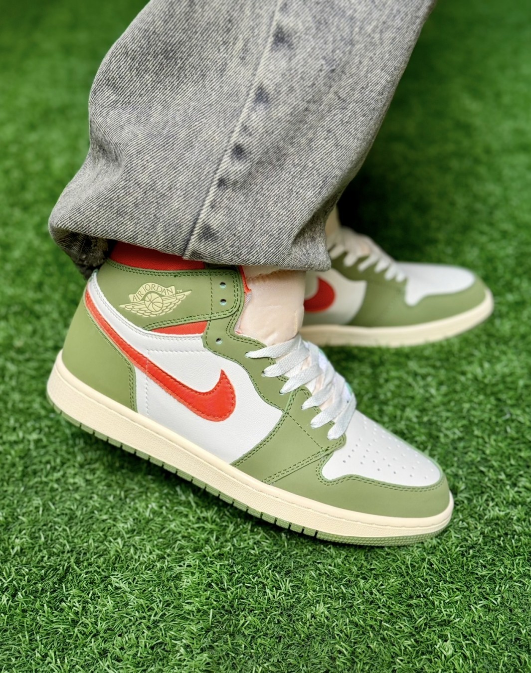 نایکی ایر جردن ۱ ساقدار سبز نارنجی