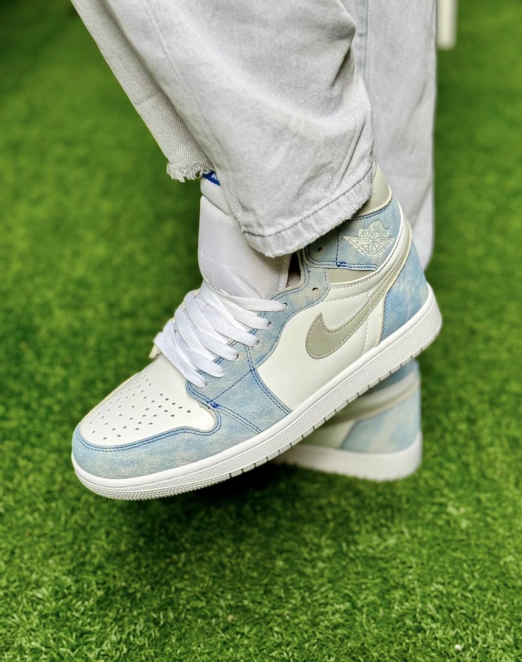 نایکی ایر جردن ۱ ساقدار هایپر رویال