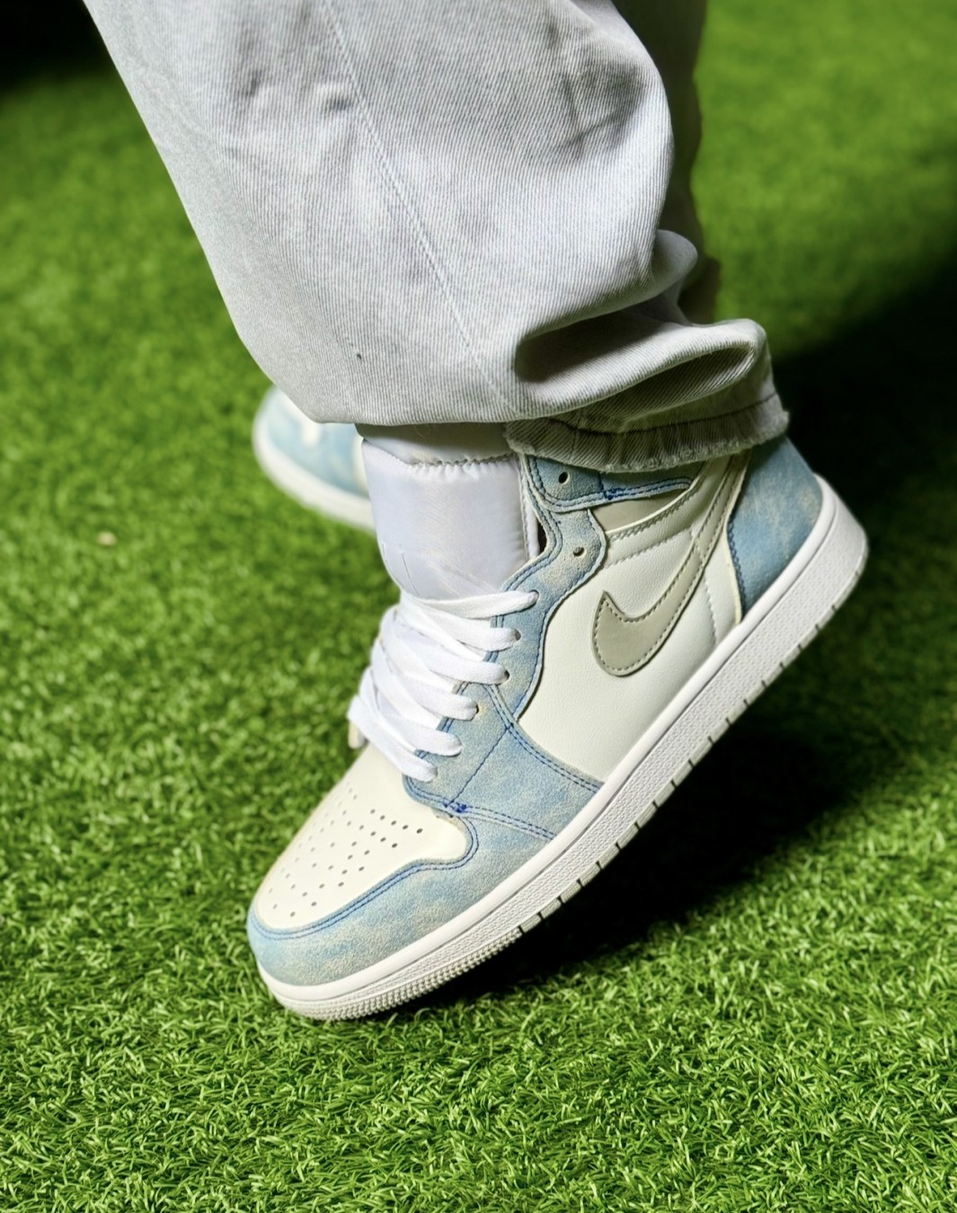 نایکی ایر جردن ۱ ساقدار هایپر رویال