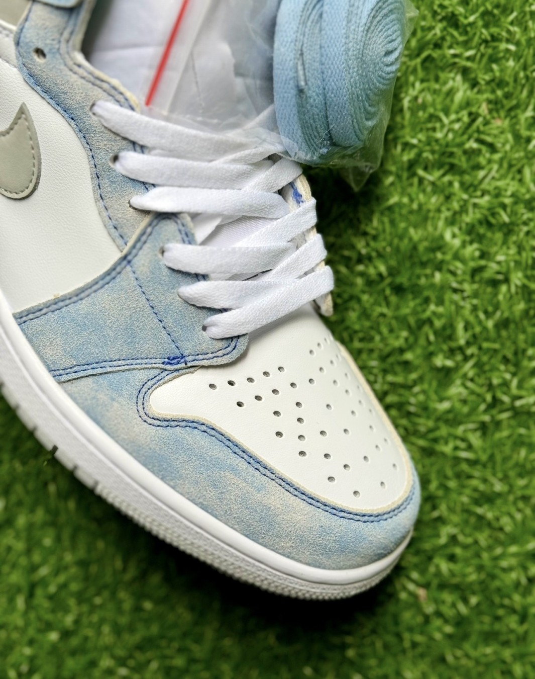 نایکی ایر جردن ۱ ساقدار هایپر رویال