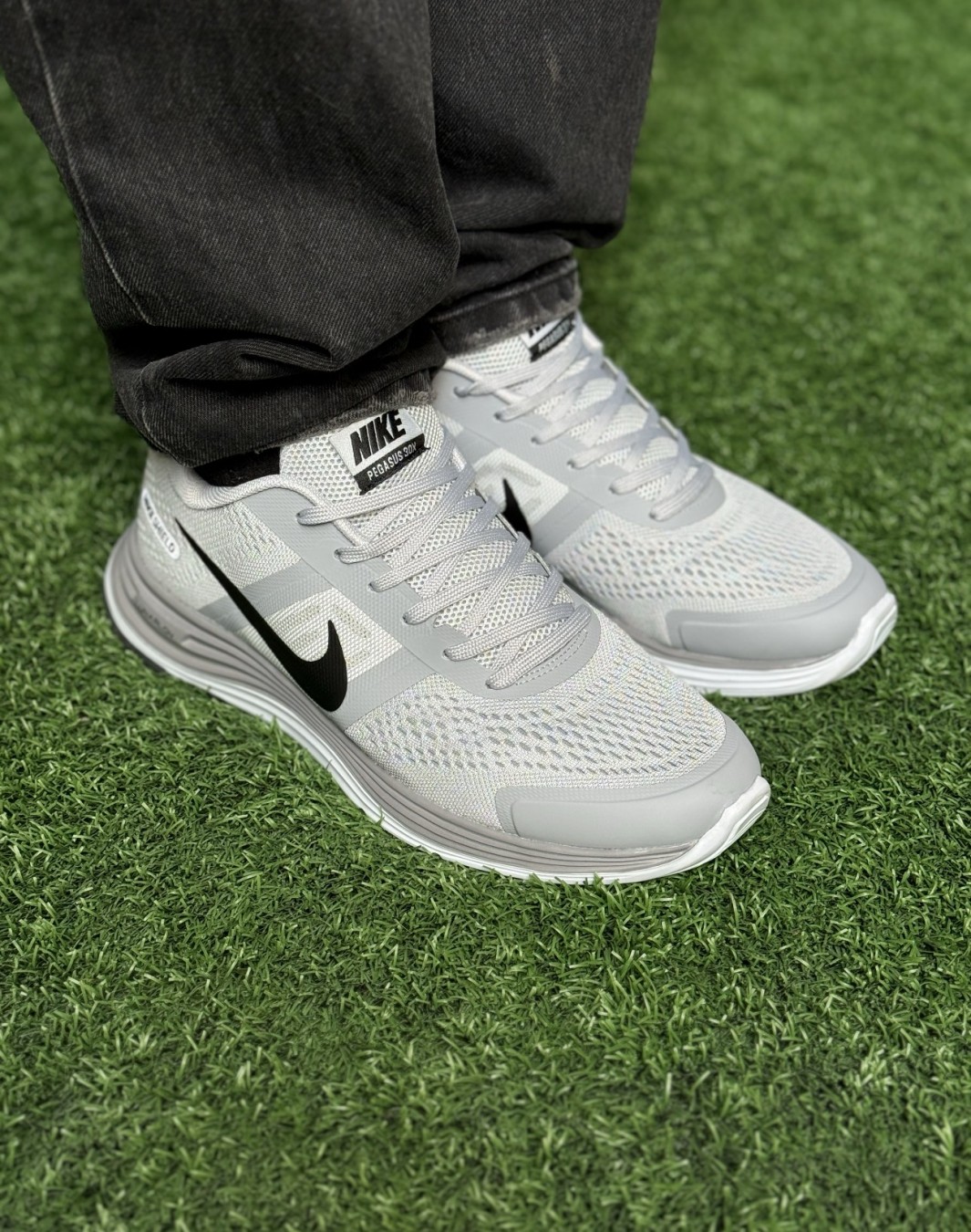 نایکی شیلد لونارلون طوسی