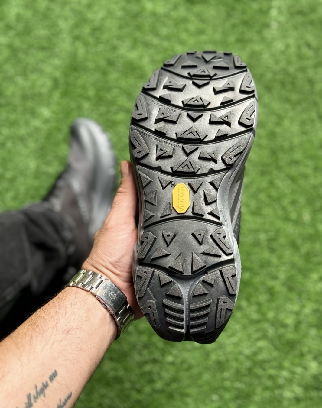 نورث فیس وکتیو گورتکس مشکی طوسی