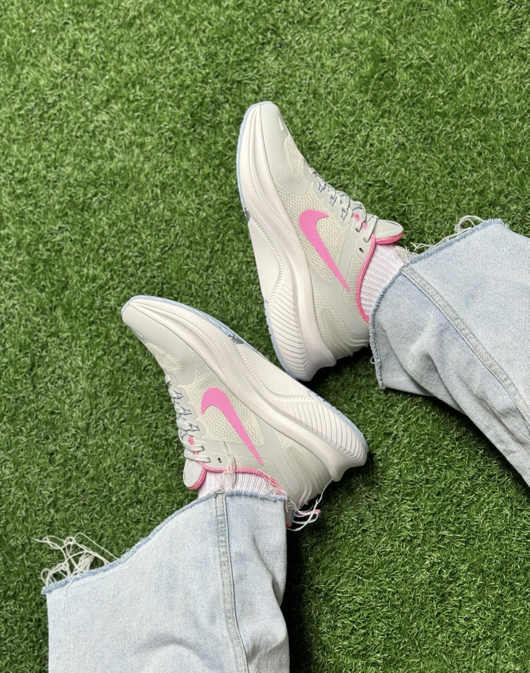 نایکی آلفا زوم پرو طوسی صورتی