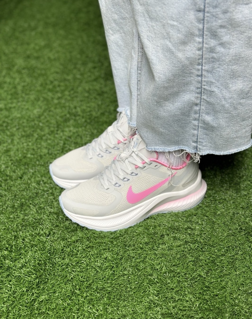 نایکی آلفا زوم پرو طوسی صورتی