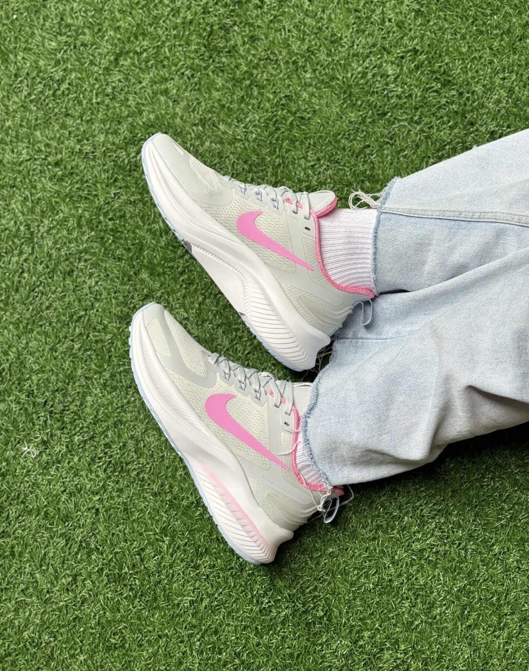 نایکی آلفا زوم پرو طوسی صورتی