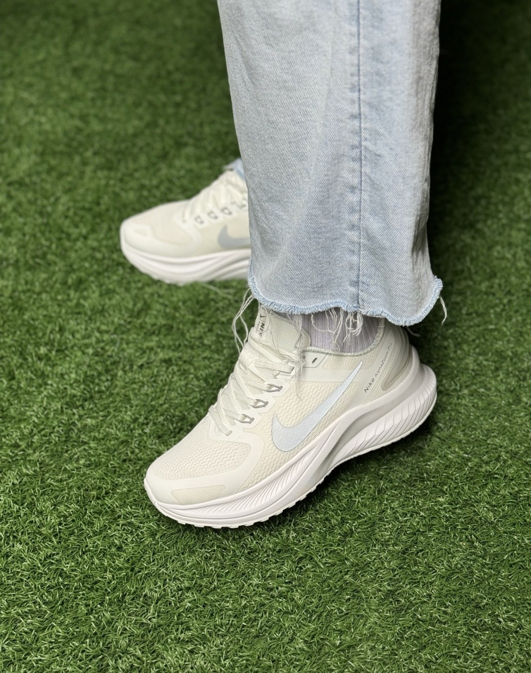 نایکی آلفا زوم پرو سفید نقره ای || Nike Alpha Zoom Pro White Silver (کد ۷۰۱)