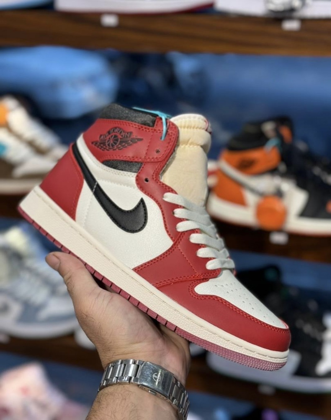 نایکی ایر جردن ۱ ساقدار شیکاگو || Nike Air Jordan 1 Retro High Chicago (کد ۴۷۴)