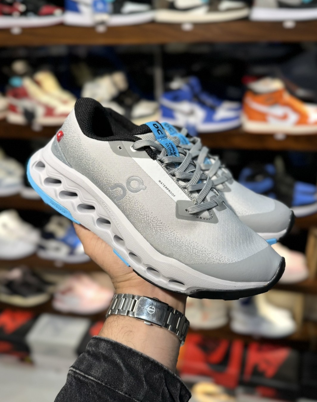 آن رانینگ کلودسرفر تریل ۲ طوسی آبی || On Running Cloudsurfer Trail 2 WP Apollo Glacier (کد ۷۴۸)