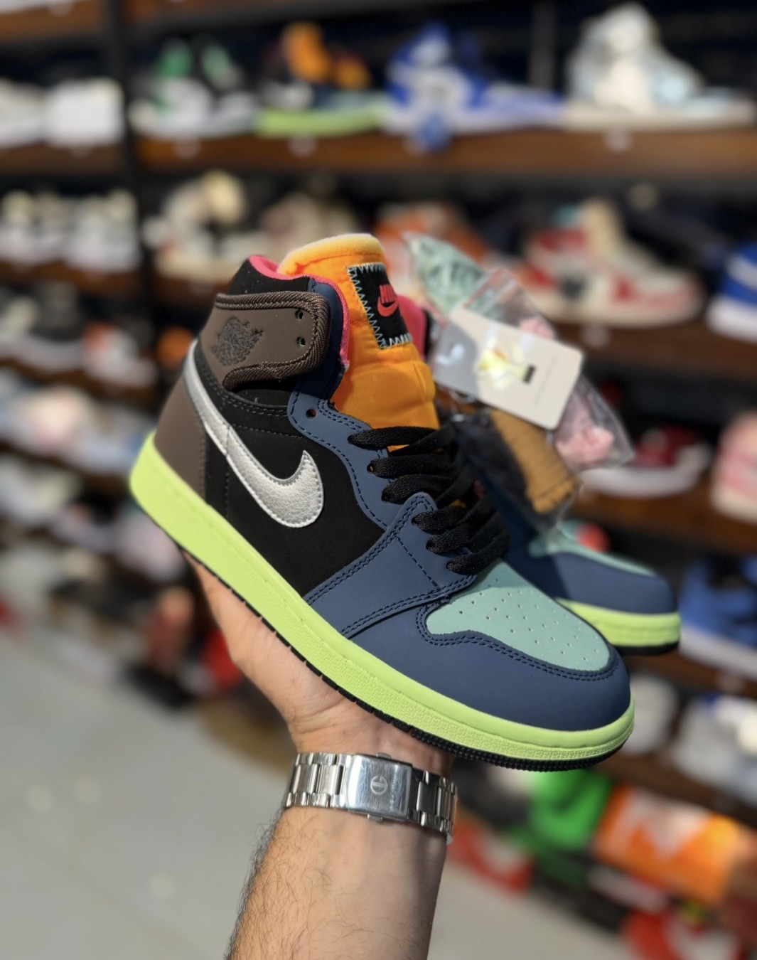 نایکی ایر جردن ۱ ساقدار سرمه ای قهوه ای || Nike Air Jordan 1 Retro High OG Tokyo Bio Hack (کد ۷۷۳)