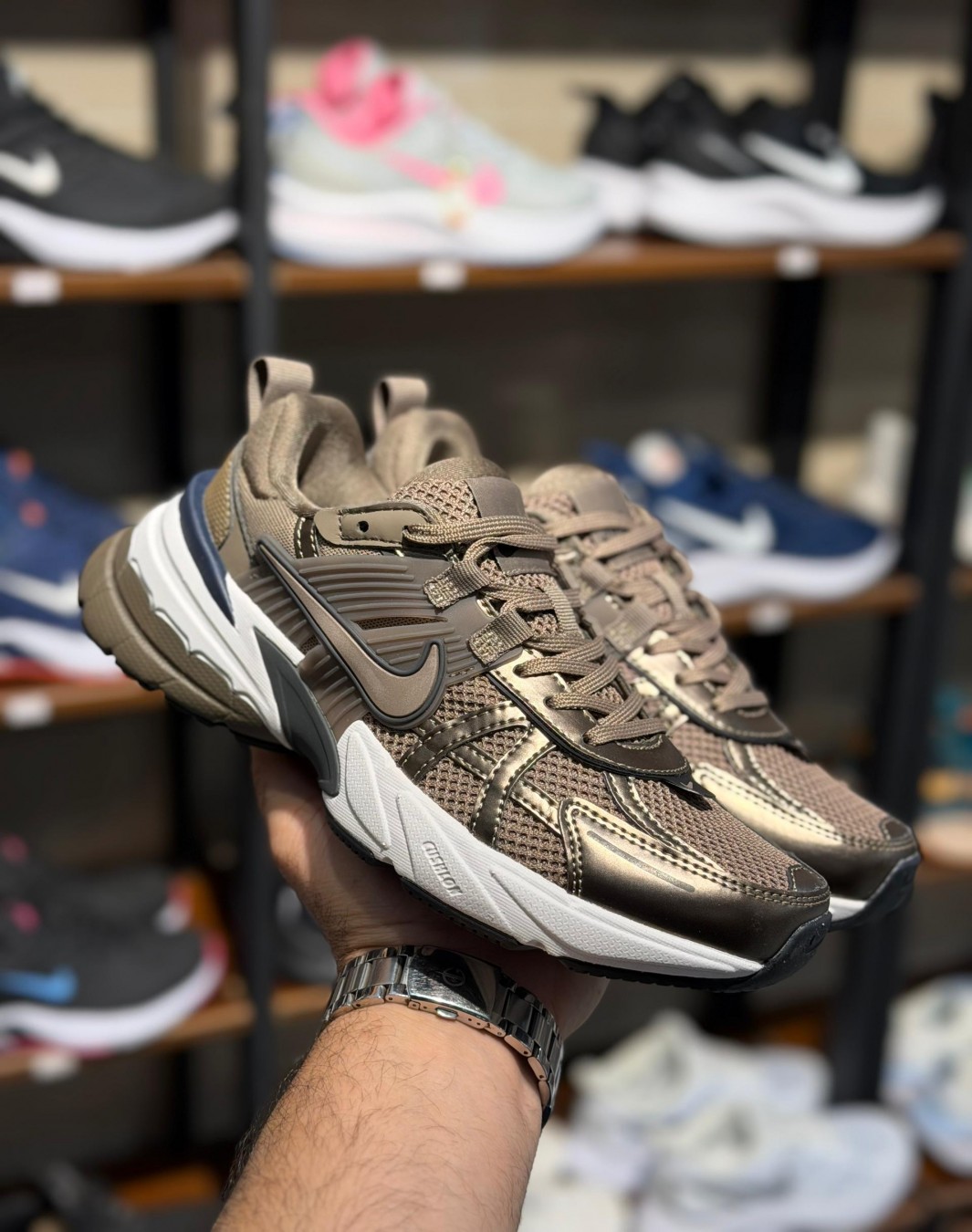 نایکی وی ۲ کی ران قهوه ای || Nike V2K Run Mink Brown (کد ۷۷۸)