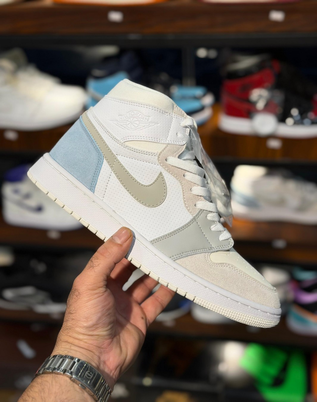 نایکی ایر جردن ۱ ساقدار پاریس || Nike Air Jordan 1 Mid Paris (کد ۷۸۱)