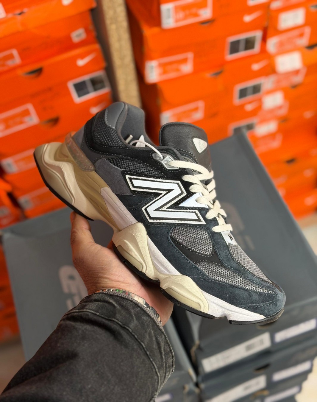 نیوبالانس ۹۰۶۰ سرمه ای سفید || New Balance 9060 Navy White (کد ۷۹۷)