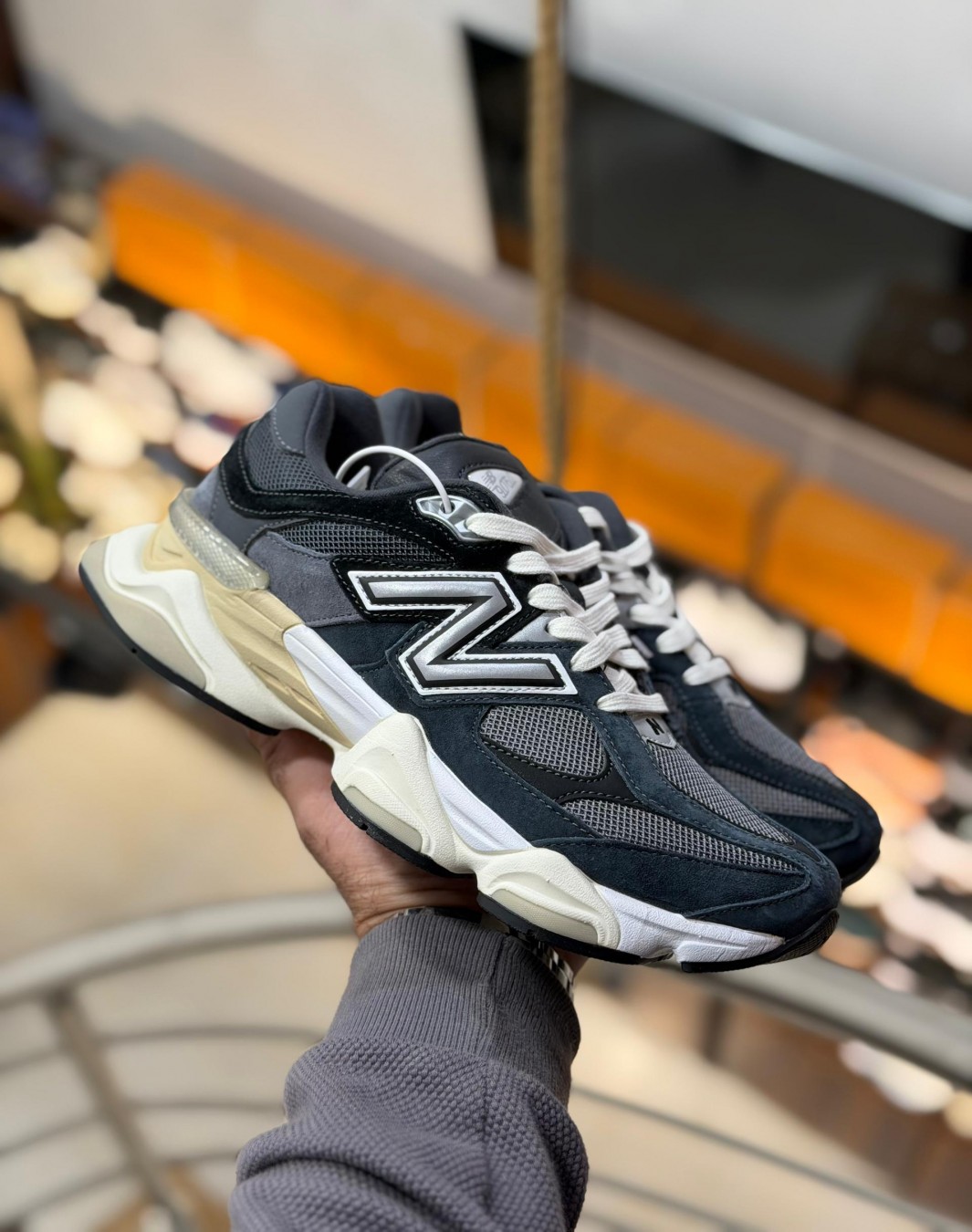 نیوبالانس ۹۰۶۰ سرمه ای سفید || New Balance 9060 Navy White (کد ۷۹۷)