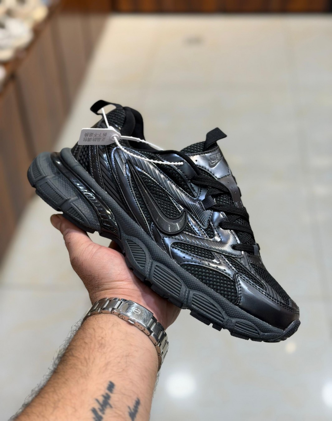 نایکی وومرو ۵ مشکی || Nike Vomero 5 Black (کد ۸۰۳)