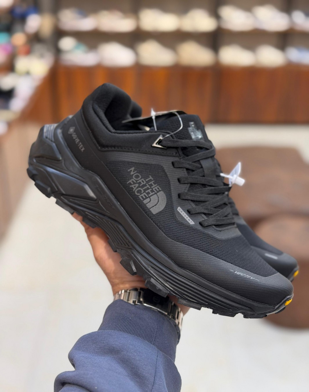 نورث فیس درای ونت گورتکس مشکی || The North Face DRYVENT Gore-tex Black (کد ۸۱۰)