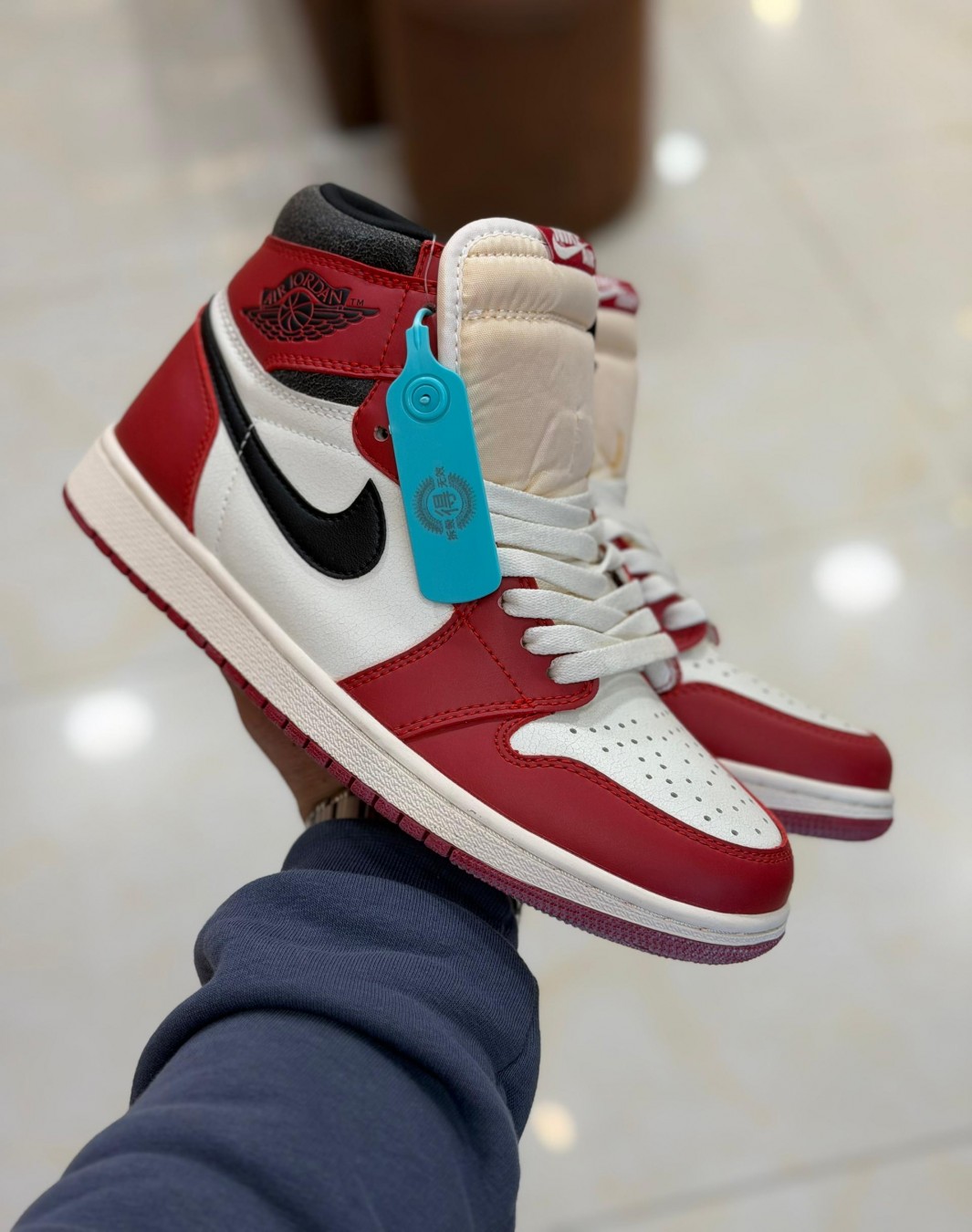 نایکی ایر جردن ۱ ساقدار شیکاگو || Nike Air Jordan 1 Retro High Chicago (کد ۴۷۴)