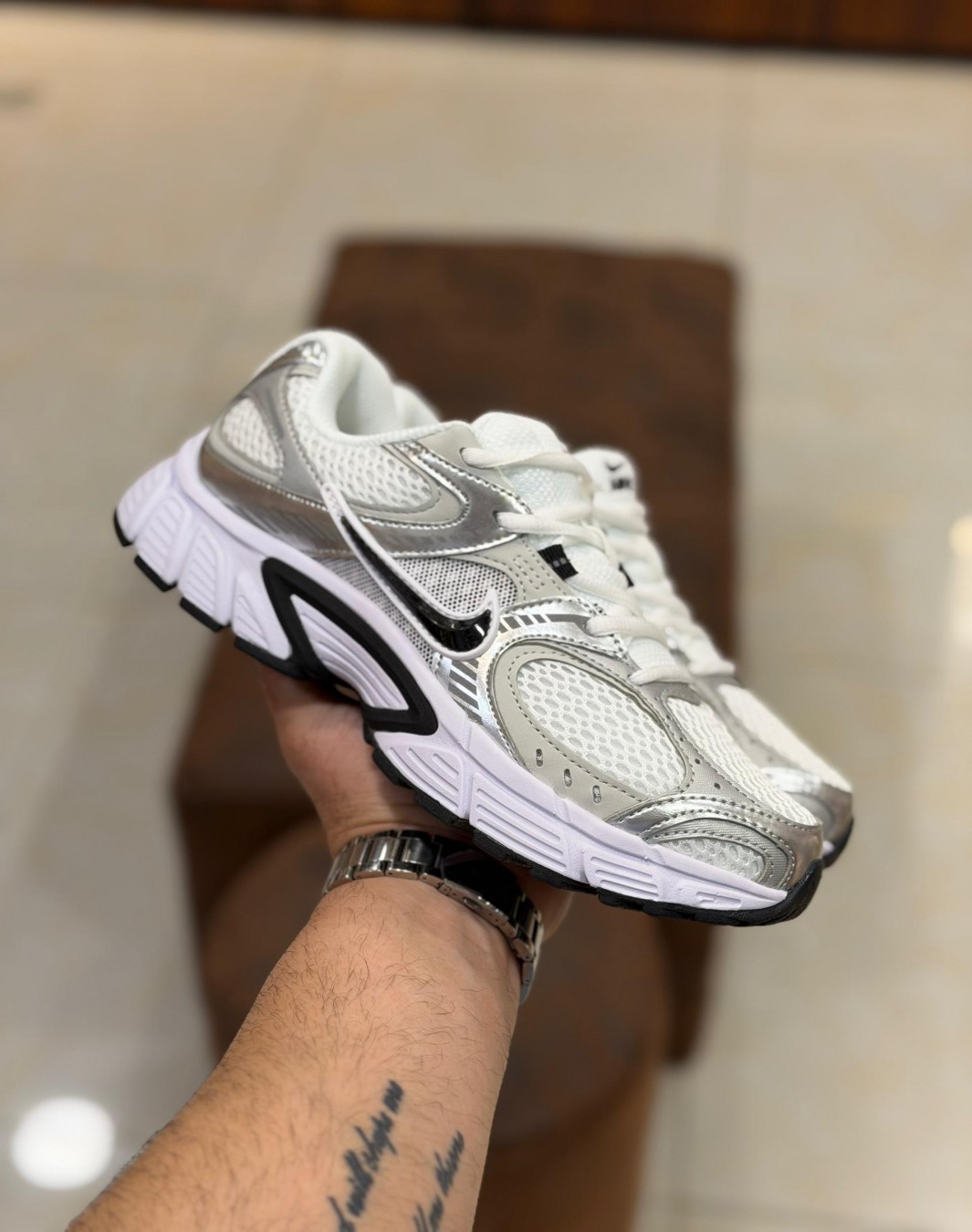 نایکی وی ۵ RNR سفید مشکی نقره ای || Nike V5 RNR White Vast Gray (کد ۸۲۰)