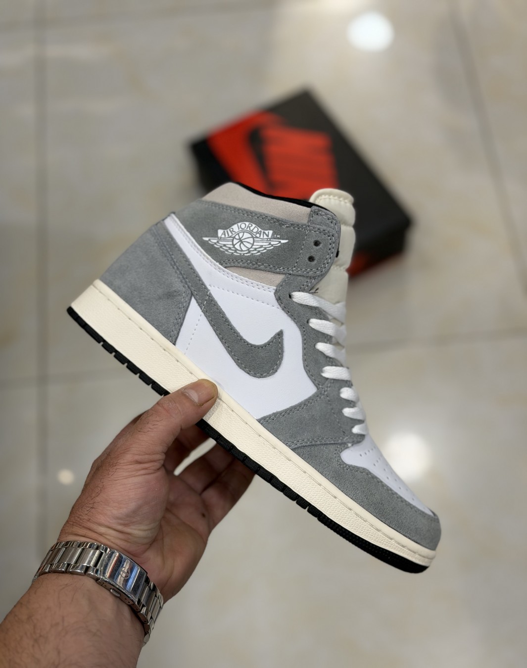 نایکی ایر جردن ۱ ساقدار سفید طوسی || Nike Air Jordan 1 High OG Washed Black (کد ۸۲۸)