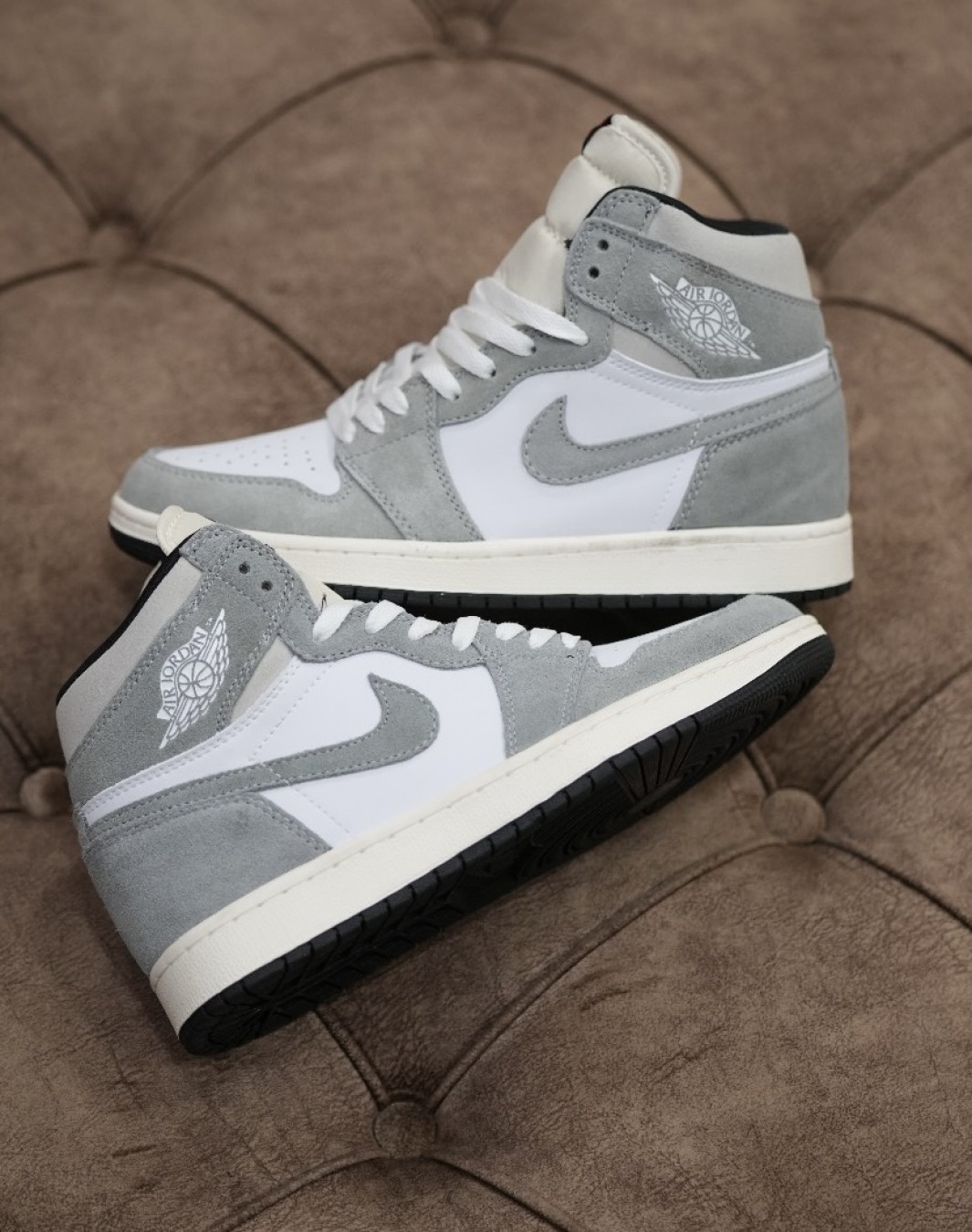 نایکی ایر جردن ۱ ساقدار سفید طوسی || Nike Air Jordan 1 High OG Washed Black (کد ۸۲۸)
