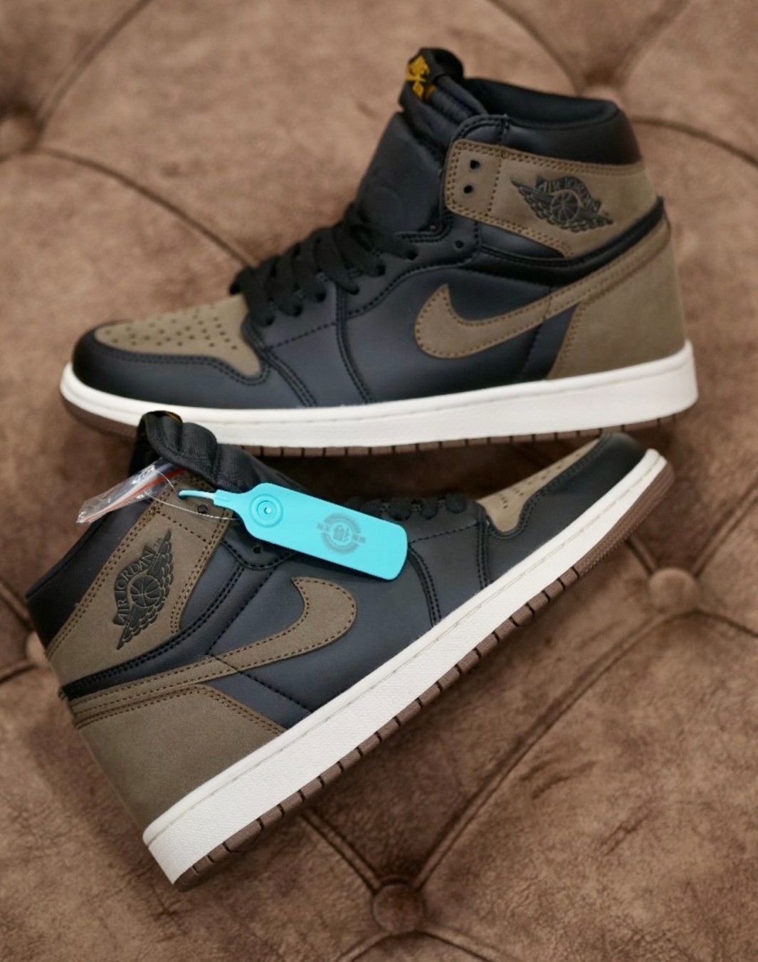 نایکی ایر جردن ۱ ساقدار پالومینو || Nike Air Jordan 1 High Palomino (کد ۴۷۱)