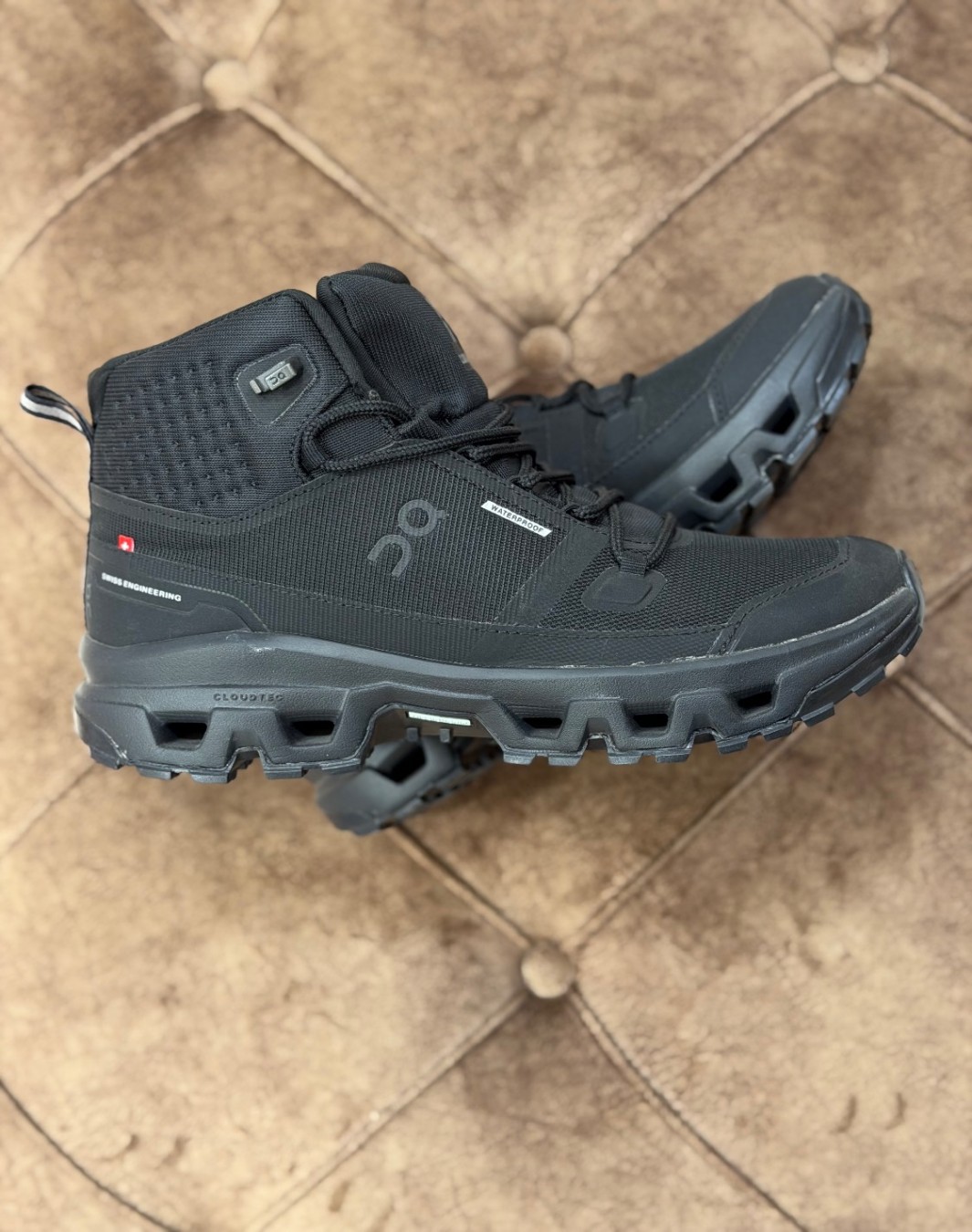 On Running Cloudrock 2 Mid Waterproof Black