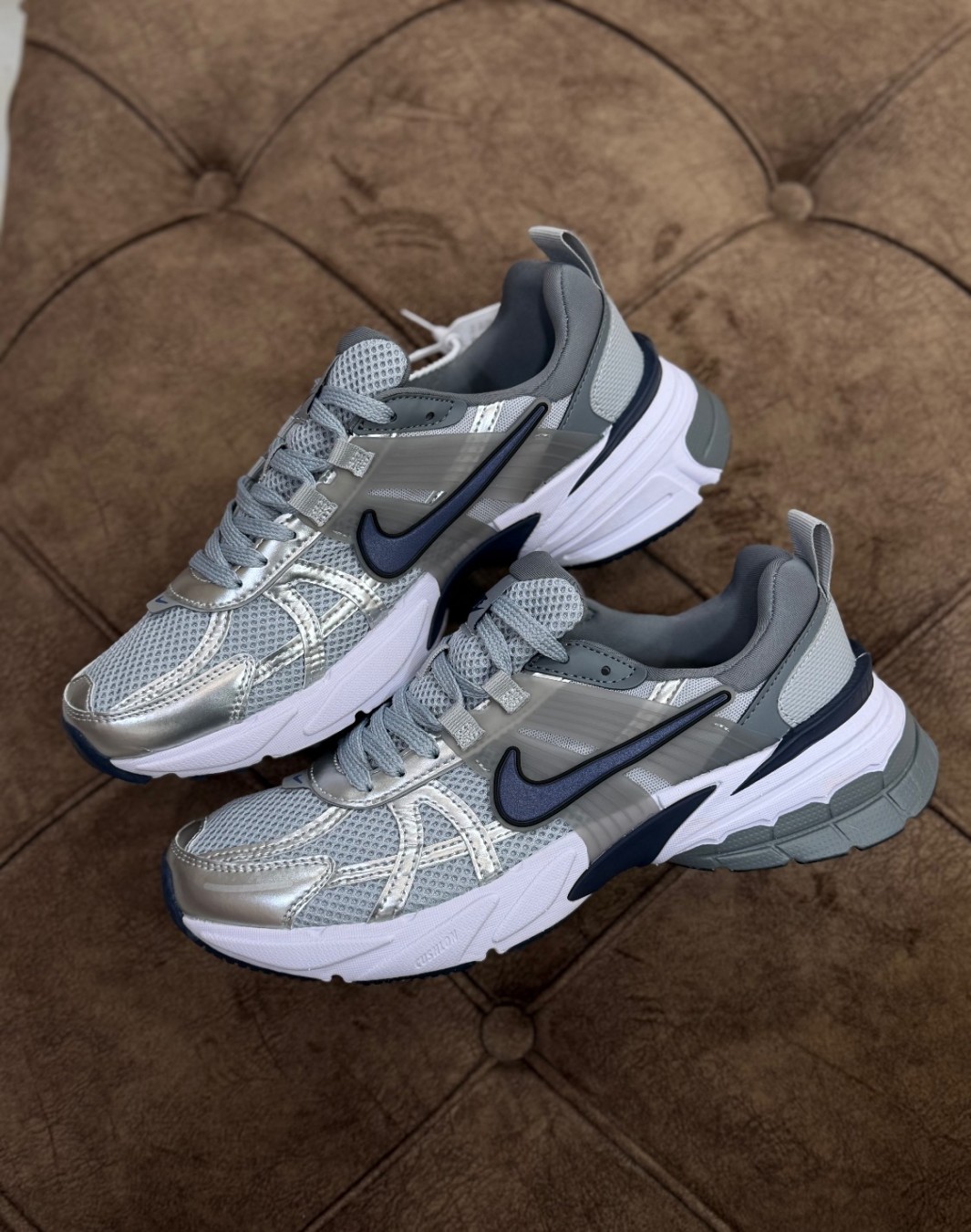 Nike V2K Run Wolf Gray Midnight Navy