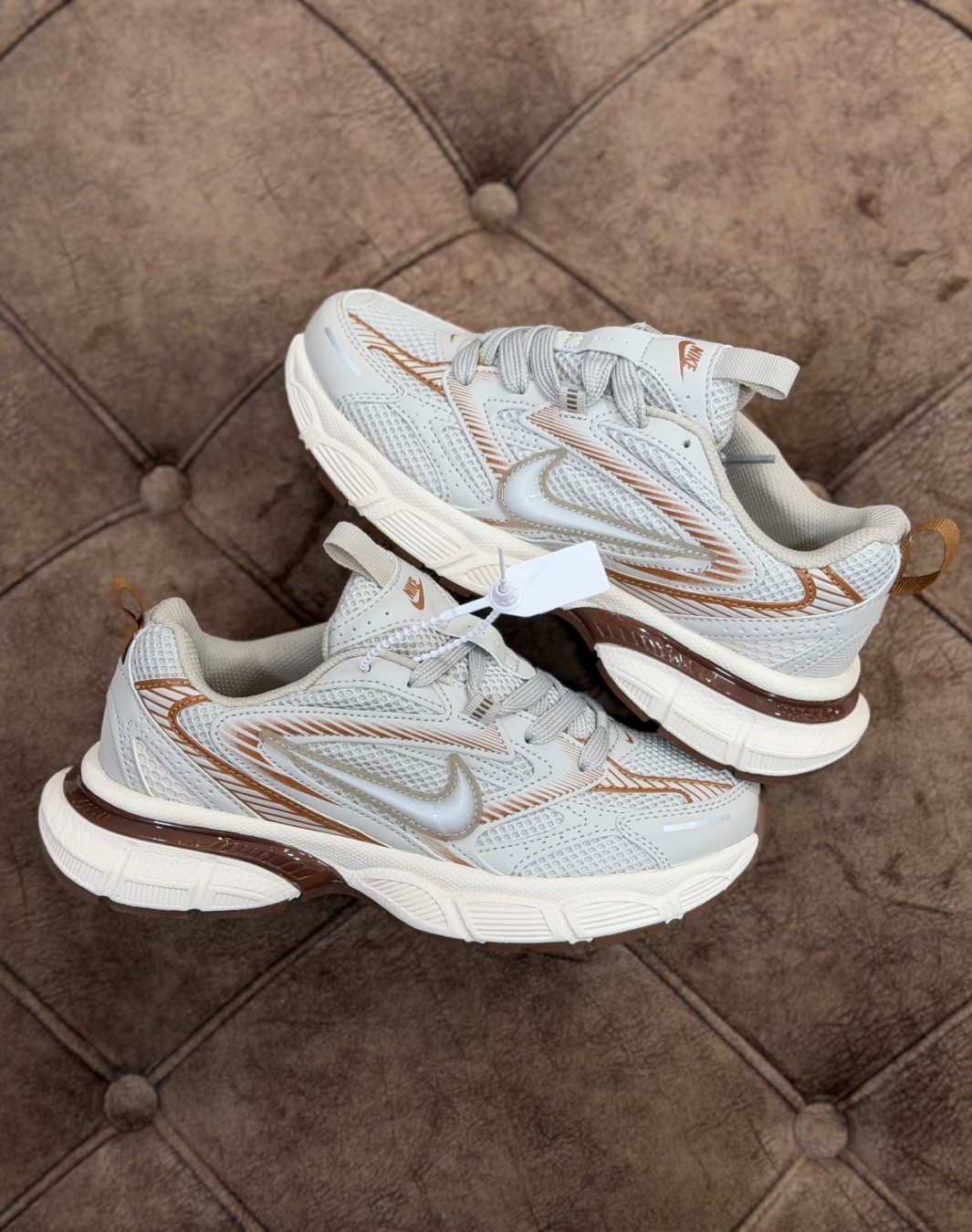 نایکی وی ۵ کی ران کرم قهوه ای || Nike V5K-6 Run Runtekk Orewood Brown (کد ۸۰۴)