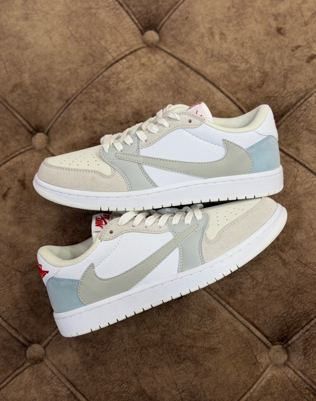 نایکی  جردن 1 ترویس اسکات بدون ساق پاریس || Nike Jordan 1 Travis Scott Paris (کد ۸۵۲)