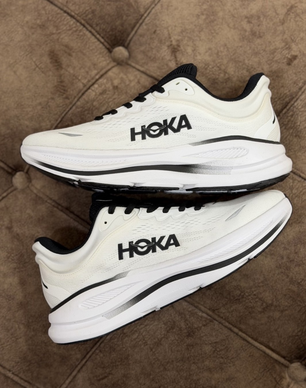 هوکا باندی 9 سفید مشکی || Hoka Bondi 9 White Black (کد ۸۴۵)