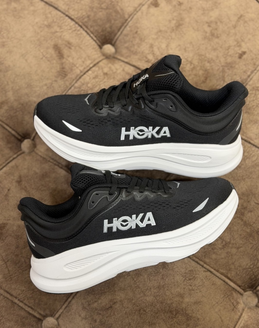 هوکا باندی 9 مشکی سفید || Hoka Bondi 9 Black White (کد ۸۳۱)