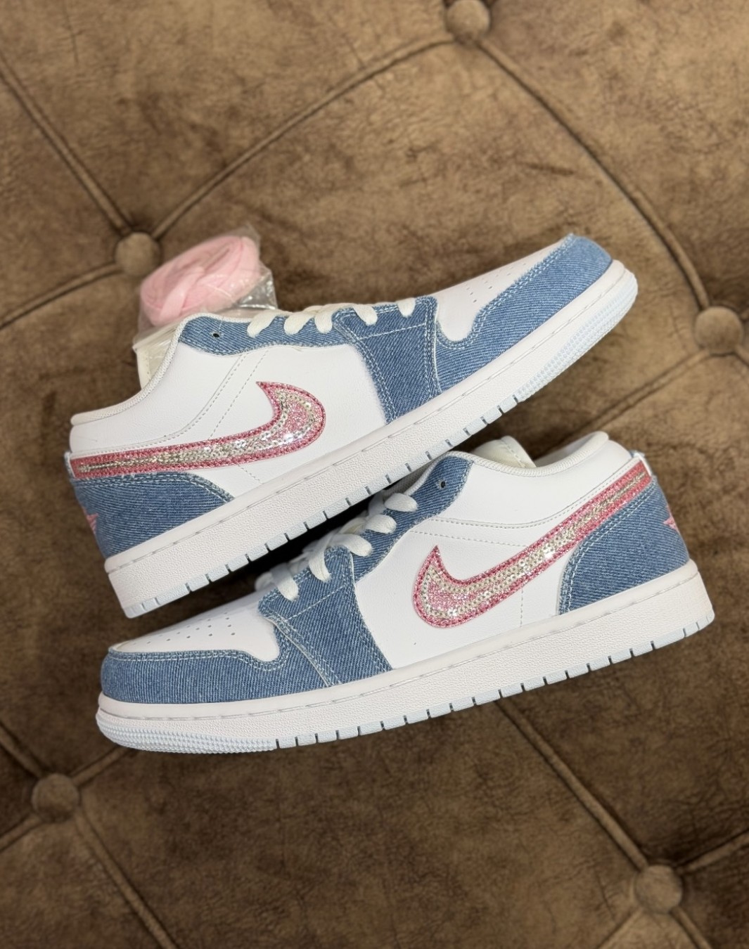 نایکی ایر جردن 1 بدون ساق دنیم‌ || Nike Air Jordan 1 Low SE Denim Sequin (کد ۸۱۲)