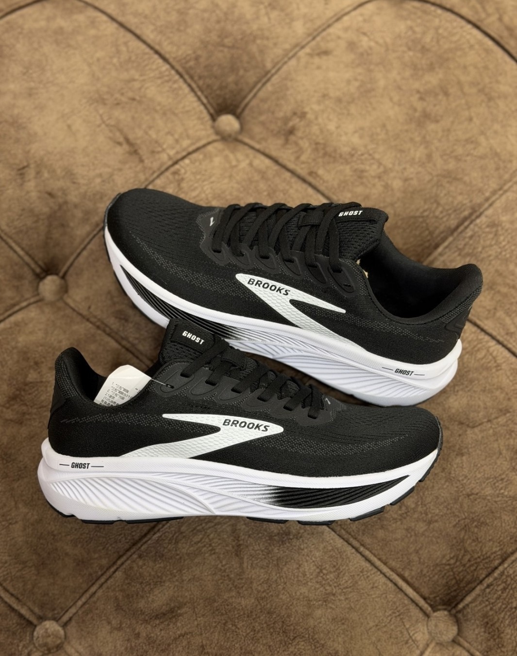 بروکس گوست ۱۷ مشکی سفید || Brooks Ghost 17 Black White (کد ۷۸۴)