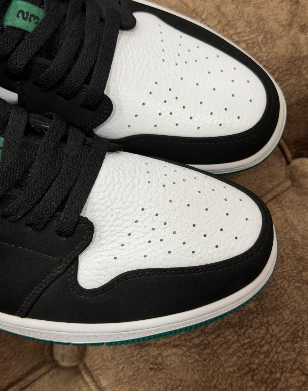 Nike Air Jordan 1 Low Mystic Green