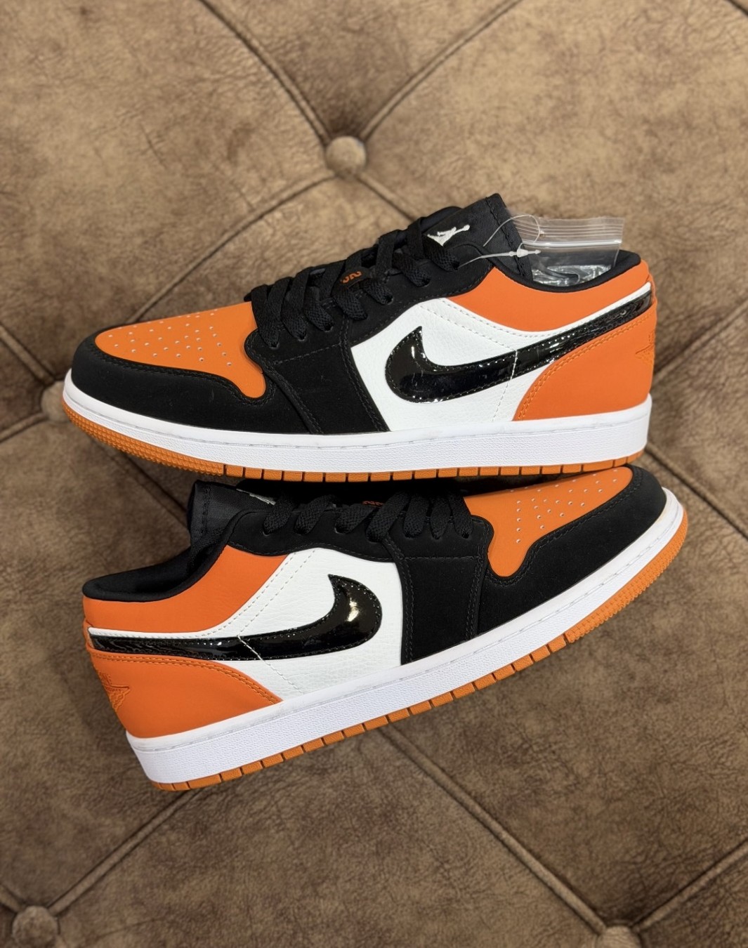 نایکی ایر جردن 1 بدون ساق مشکی نارنجی‌ || Nike Air Jordan 1 Low Shattered Backboard (کد ۶۹۴)