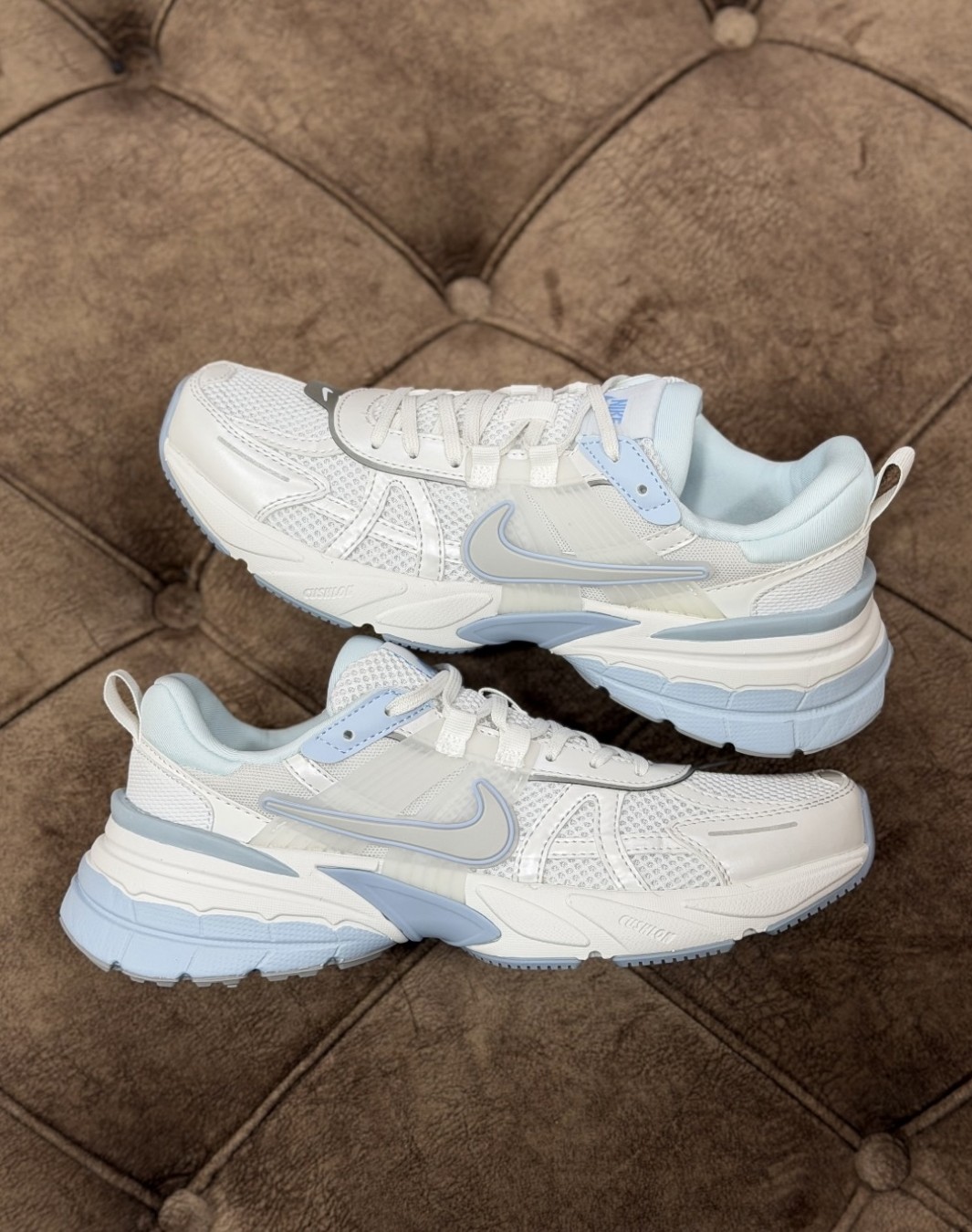 نایکی وی ۲ کی ران آبی آسمانی سفید || Nike V2K Run Light Baby Blue White (کد ۶۴۲)
