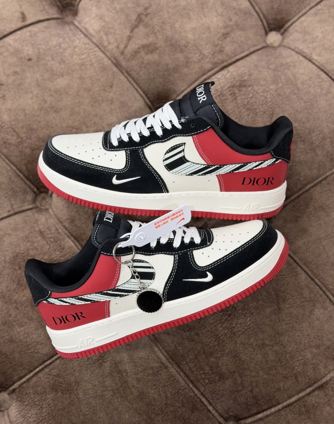 نایکی ایرفورس ۱ دیور قرمز مشکی‌ || Nike Airforce 1 x Dior Red Black (کد ۸۹۲)