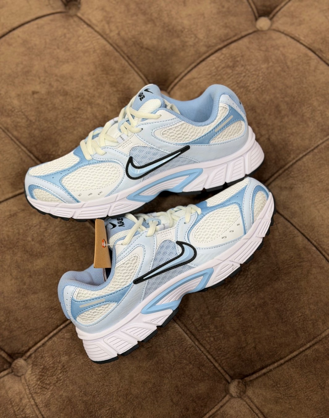 نایکی وی ۵ RNR سفید آبی || Nike V5 RNR Psychic Blue (کد ۹۰۸)