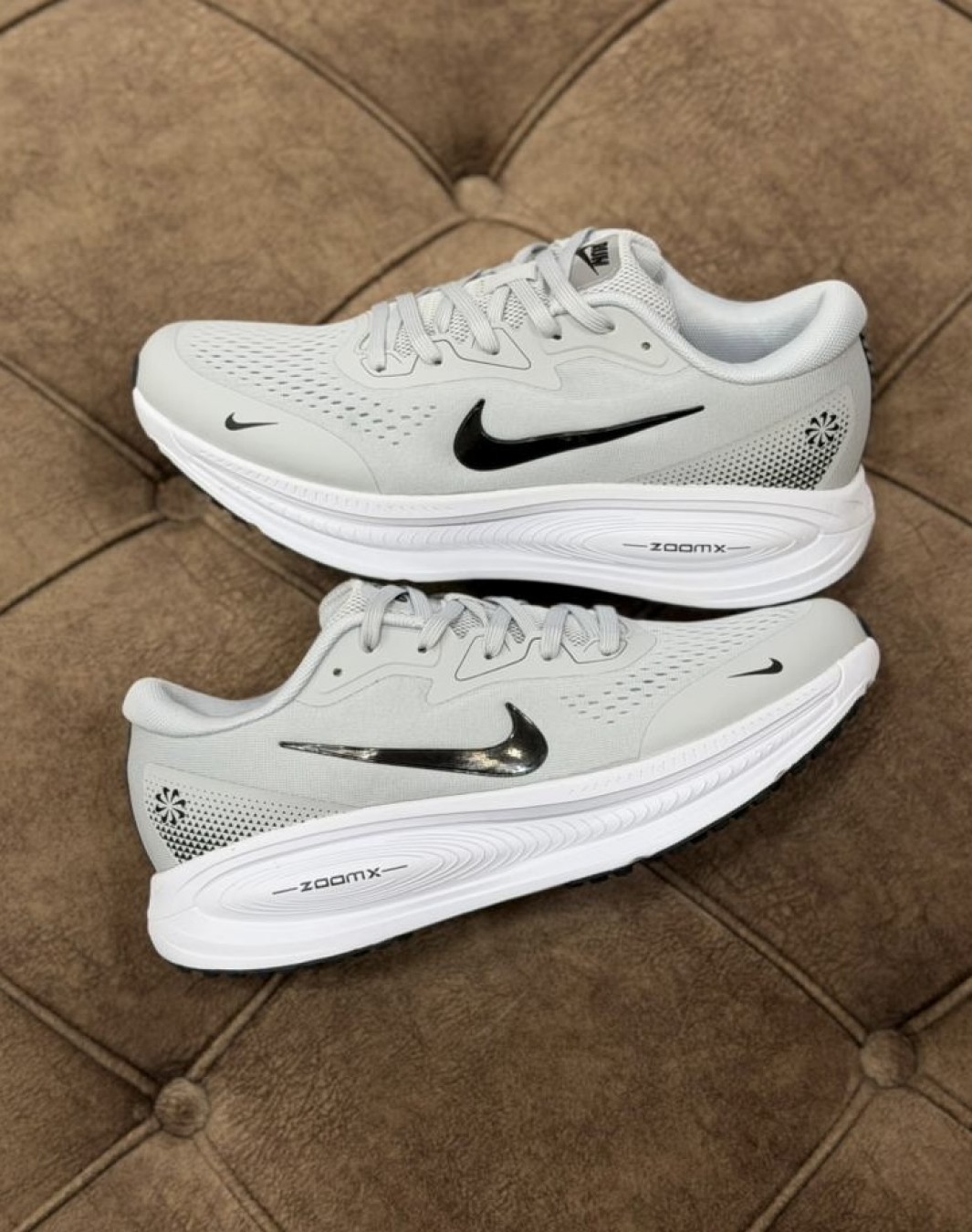 نایکی ایر زوم وومرو ۱۸ ایکس طوسی || Nike Air Zoom Vomero 18X Gray (کد ۹۱۳)