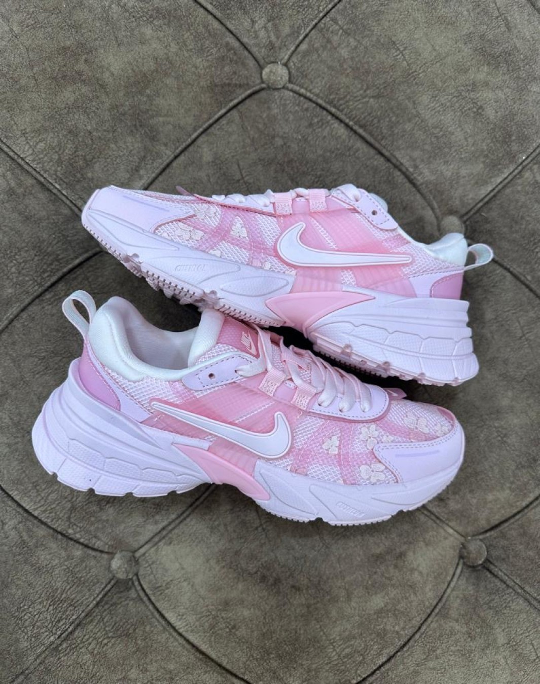 نایکی وی ۲ کی ران صورتی || Nike V2K Run Arctic Pink (کد ۷۳۰)